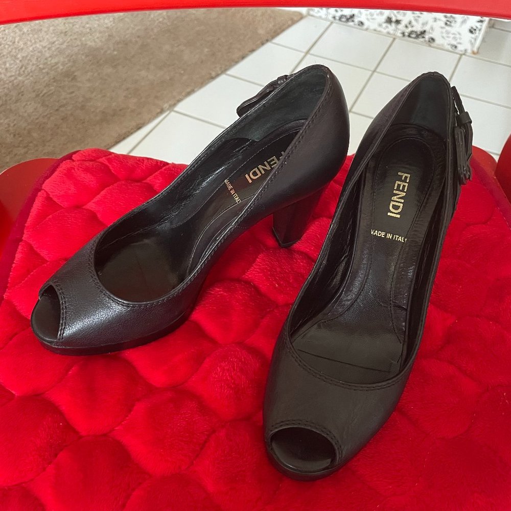 Fendi Leather Open Toe Pumps